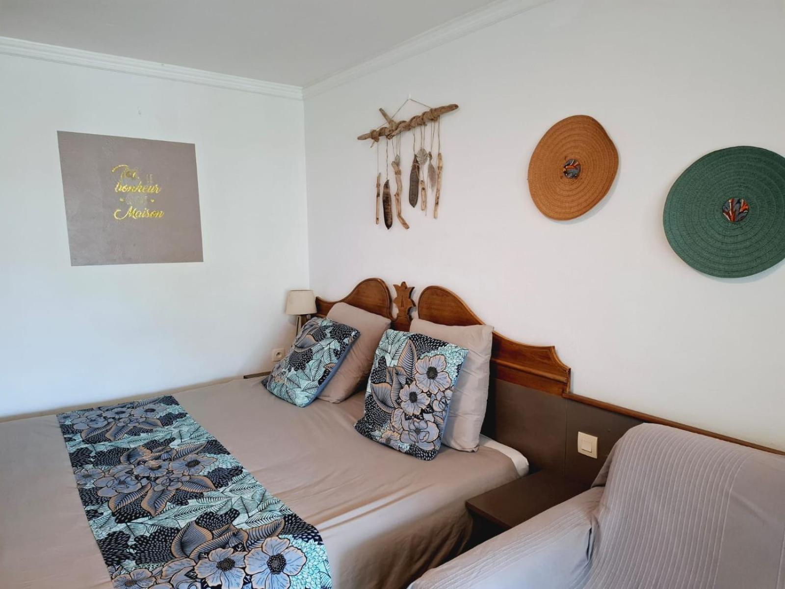 Suite 4 Pers Dans Village Vacances Sainte-Anne  Buitenkant foto